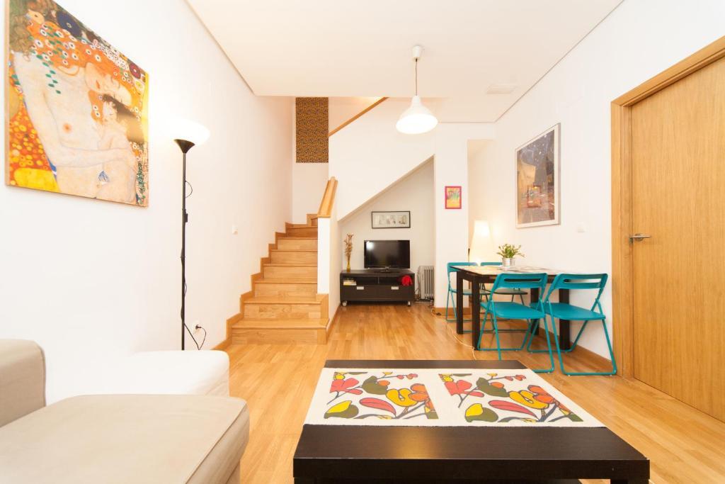 La Casa Del Conde De Gelves Apartments إشبيلية الغرفة الصورة