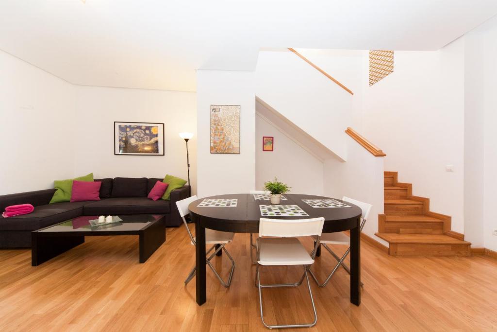La Casa Del Conde De Gelves Apartments إشبيلية الغرفة الصورة